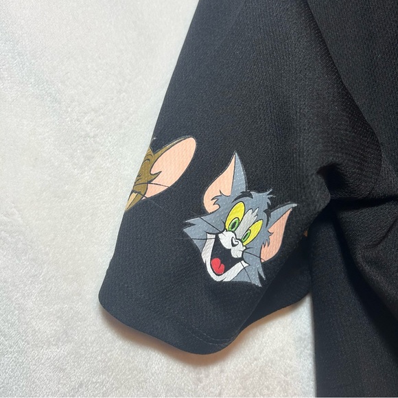 Tom & Jerry Size S Black Mesh Crop Top Jersey‎ Short Sleeve V Neck 3 Buttons - Picture 4 of 10